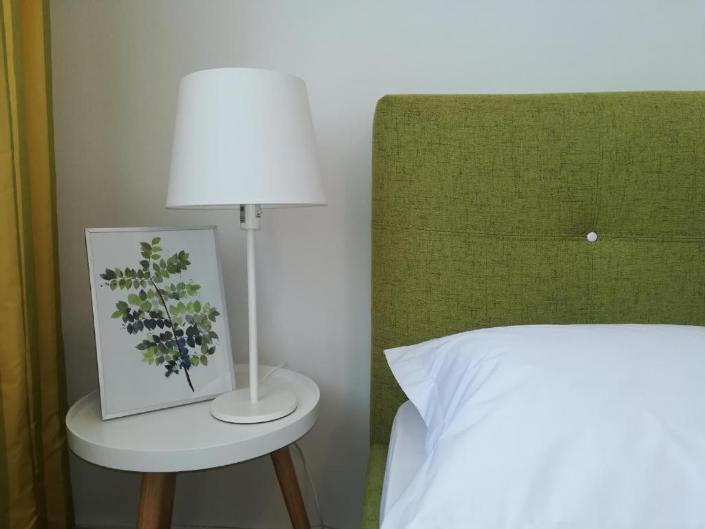 Guesthouse Smart Букурещ Екстериор снимка